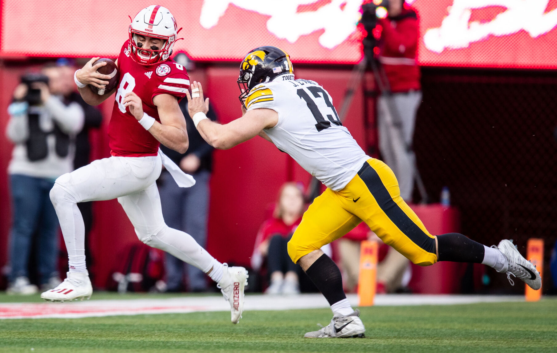 112721-owh-spo-nebraskaiowa-pic-cm035.jpg